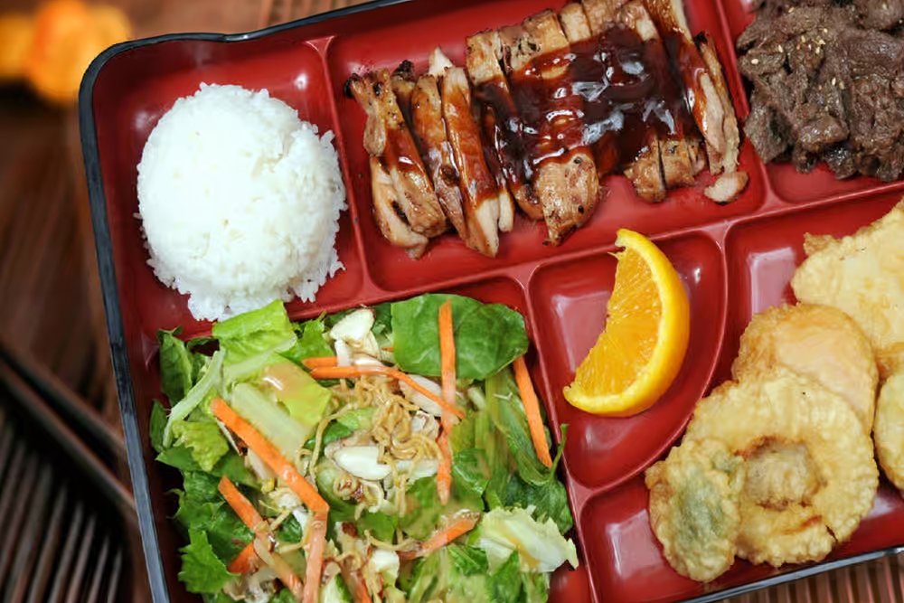 Bento C : Chicken Teriyaki + Beef & Veggie Tempura